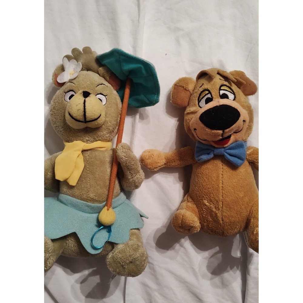 Yogi Bear & Cindy Bear Plush Hanna Barbera Stuffed Animals‎ Vintage Toy Set